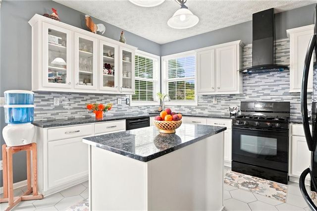 4502 Greenside Walk, Austell, GA 30106