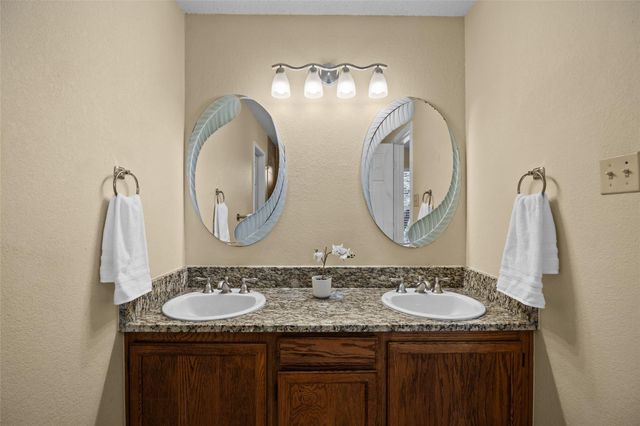 3200 Blazing Star TRL, Cedar Park, TX 78613