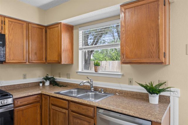 3200 Blazing Star TRL, Cedar Park, TX 78613