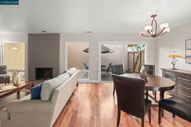 100 Candelero Pl, Walnut Creek, CA 94598