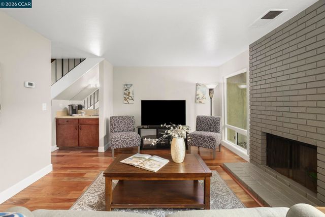 100 Candelero Pl, Walnut Creek, CA 94598