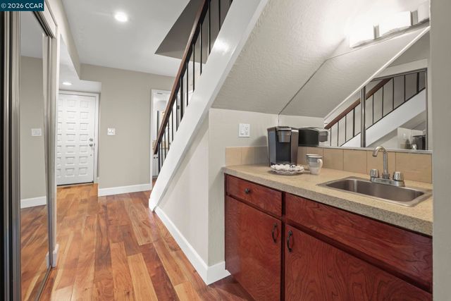 100 Candelero Pl, Walnut Creek, CA 94598