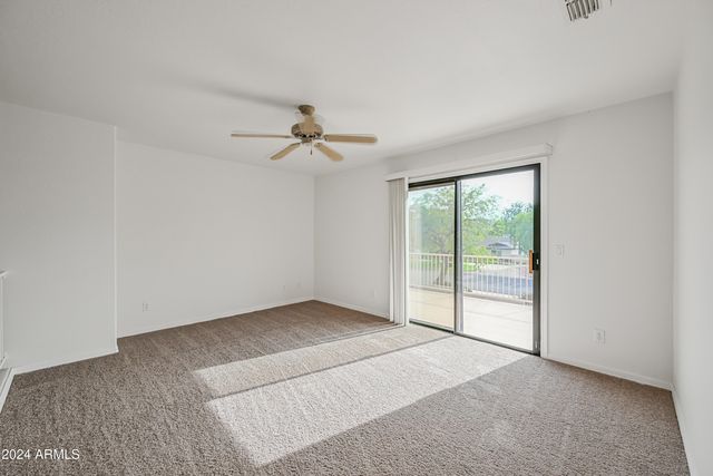 2031 W TRACY Lane, Phoenix, AZ 85023