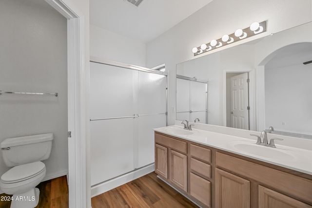 2031 W TRACY Lane, Phoenix, AZ 85023