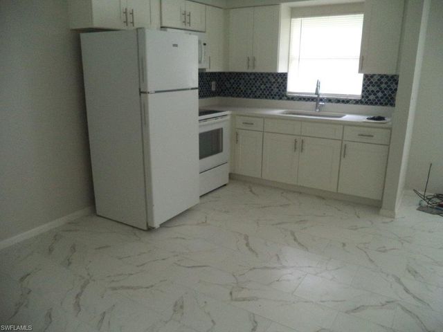 306 Hubbard AVE, North Fort Myers, FL 33917