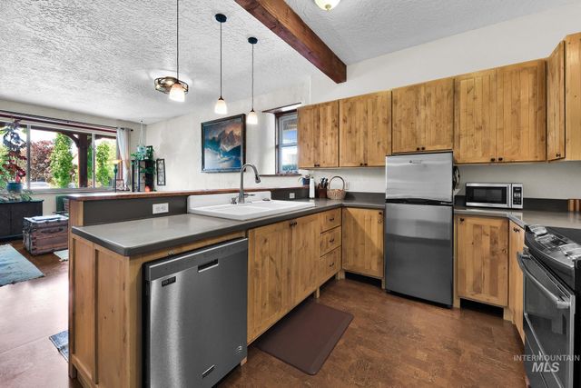 1312 E Franklin St, Boise, ID 83712