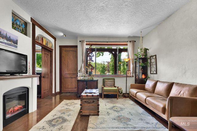 1312 E Franklin St, Boise, ID 83712