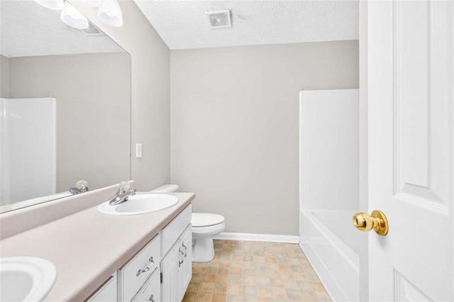 65 Hillock Court, Covington, GA 30016