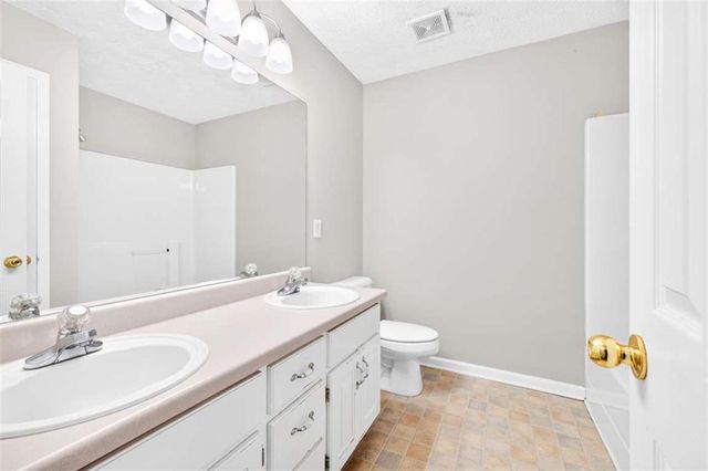 65 Hillock Court, Covington, GA 30016
