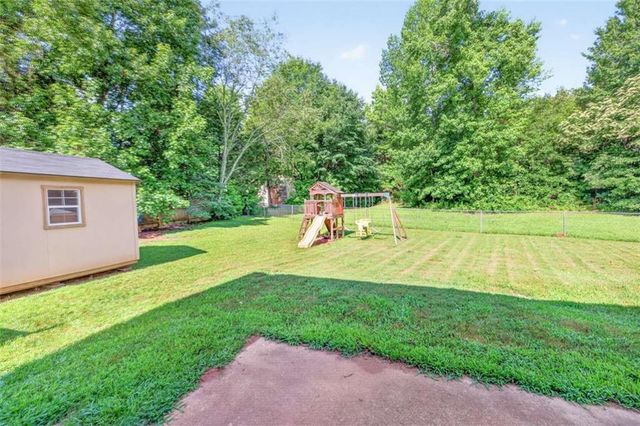 65 Hillock Court, Covington, GA 30016
