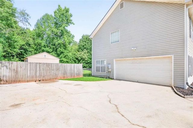 65 Hillock Court, Covington, GA 30016