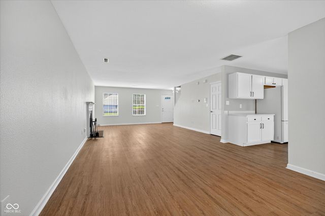 1 Somerset Circle, Brownsburg, IN 46112
