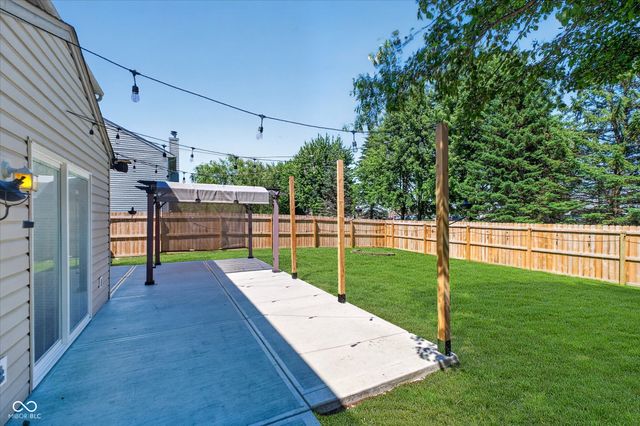 1 Somerset Circle, Brownsburg, IN 46112