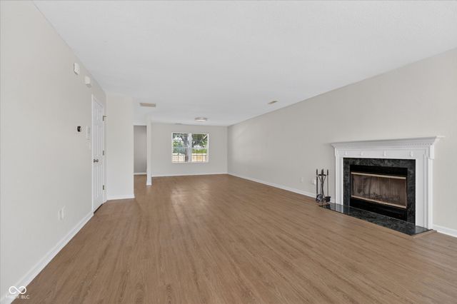 1 Somerset Circle, Brownsburg, IN 46112