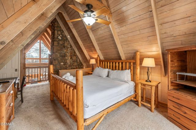 1125 Lower Alpine Way, Gatlinburg, TN 37738