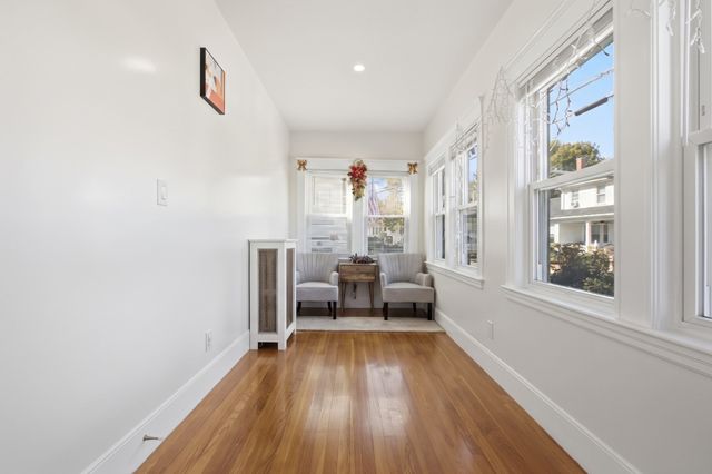 18 Pope St, Quincy, MA 02171