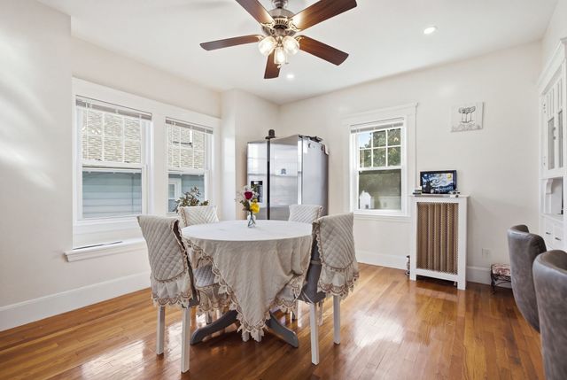 18 Pope St, Quincy, MA 02171