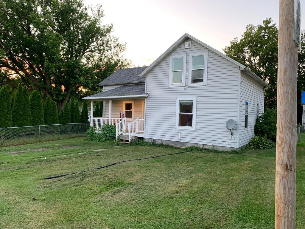 6519 75th Street NW, Oronoco, MN 55960