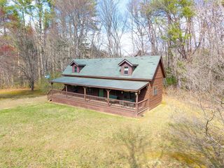 1852 Deer Run Circle, Hiawassee, GA 30546