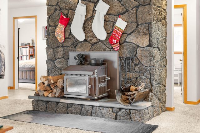 533 NW 7th Street, Redmond, OR 97756