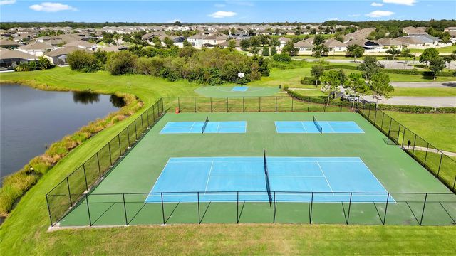 16636 WINDMILL FORGE PASS, Wimauma, FL 33598