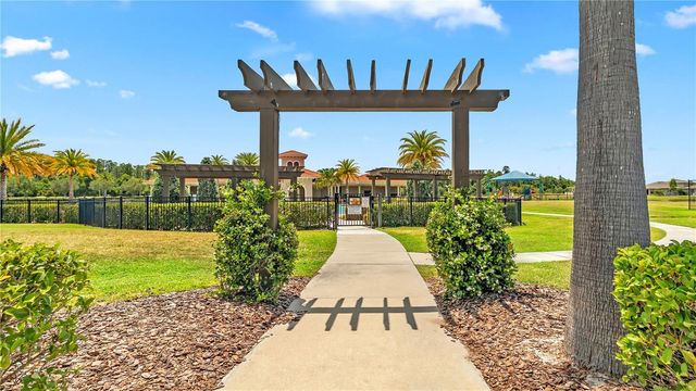 16636 WINDMILL FORGE PASS, Wimauma, FL 33598