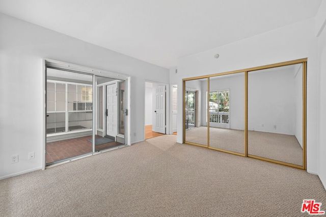 4346 Redwood Avenue A203, Marina Del Rey, CA 90292