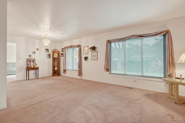 1355 Blair Lane, Hoffman Estates, IL 60169