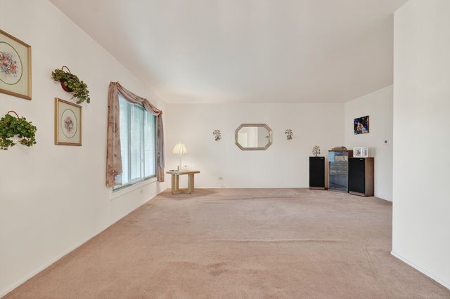 1355 Blair Lane, Hoffman Estates, IL 60169