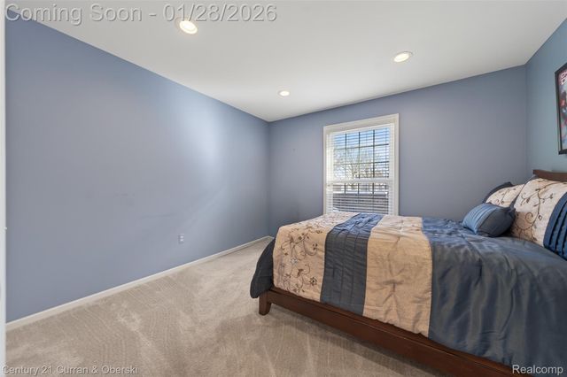 48645 Sutton Bay Court, Shelby Charter Township, MI 48315