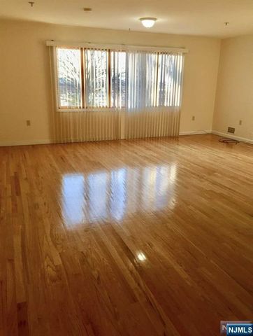 170 Maple Street, Fairview, NJ 07022