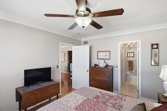 6261 NE 19th Avenue 1229, Fort Lauderdale, FL 33308