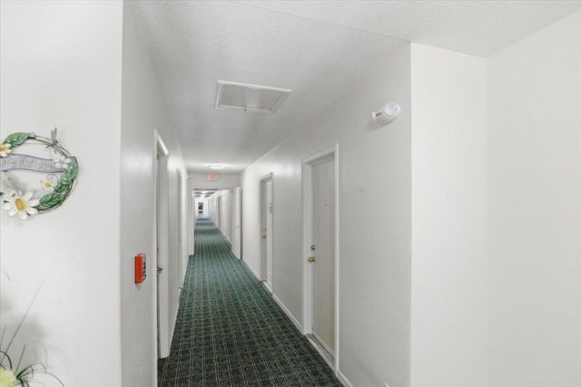 6261 NE 19th Avenue 1229, Fort Lauderdale, FL 33308