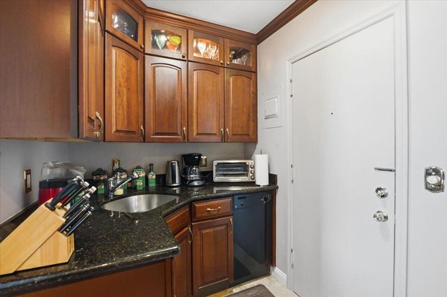 6261 NE 19th Avenue 1229, Fort Lauderdale, FL 33308