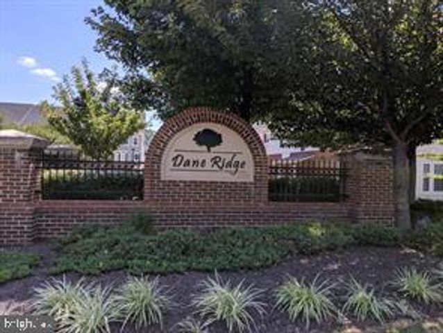 4896 DANE RIDGE CIR, Woodbridge, VA 22193