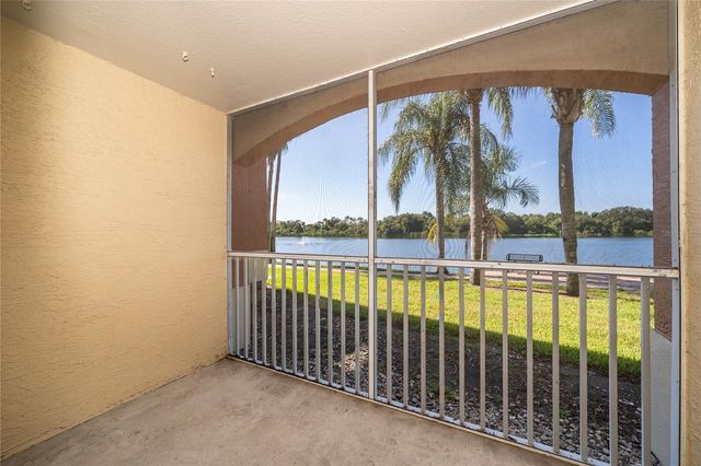 1939 SUMMER CLUB DRIVE 115, Oviedo, FL 32765