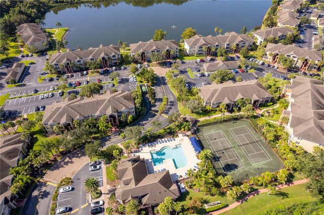1939 SUMMER CLUB DRIVE 115, Oviedo, FL 32765