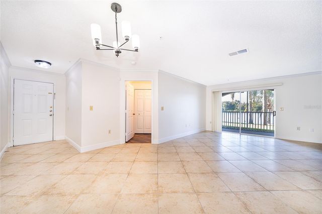 1939 SUMMER CLUB DRIVE 115, Oviedo, FL 32765