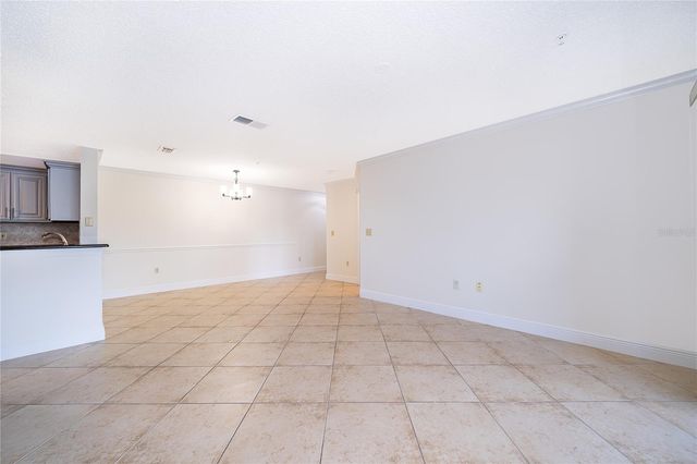 1939 SUMMER CLUB DRIVE 115, Oviedo, FL 32765