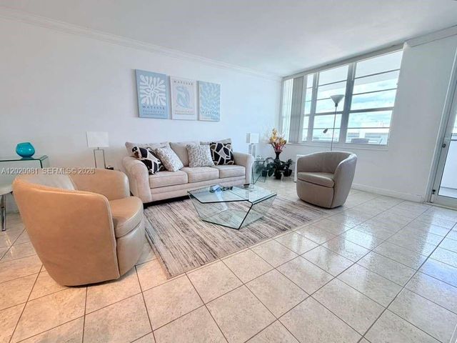 100 Lincoln Rd 1423, Miami Beach, FL 33139