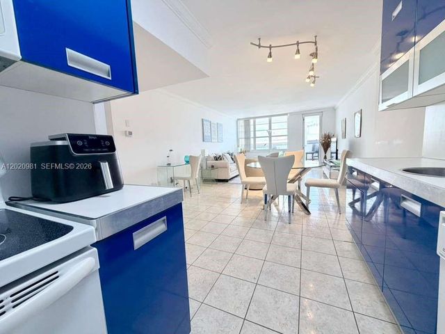 100 Lincoln Rd 1423, Miami Beach, FL 33139