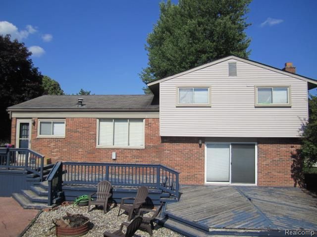 42039 Merrimac Circle, Clinton Township, MI 48038