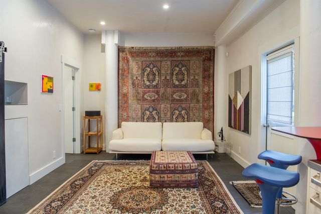 43 Nonohe Pl, Paia, HI 96779