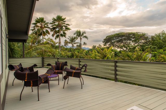 43 Nonohe Pl, Paia, HI 96779