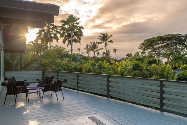 43 Nonohe Pl, Paia, HI 96779