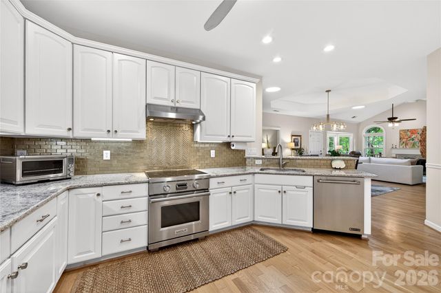 8847 Grand Oak Drive, Charlotte, NC 28277