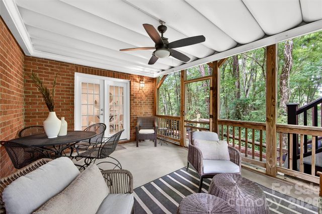 8847 Grand Oak Drive, Charlotte, NC 28277