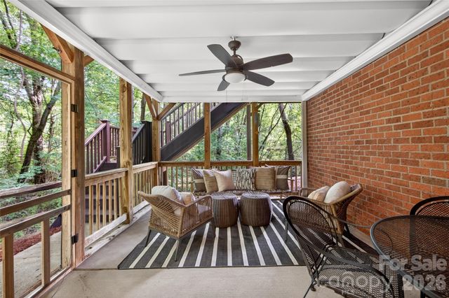 8847 Grand Oak Drive, Charlotte, NC 28277