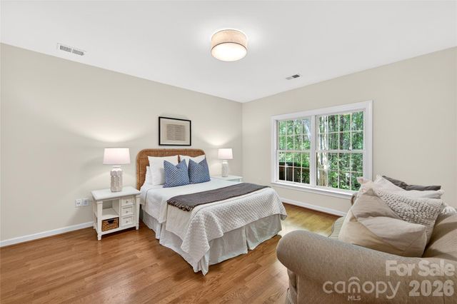 8847 Grand Oak Drive, Charlotte, NC 28277