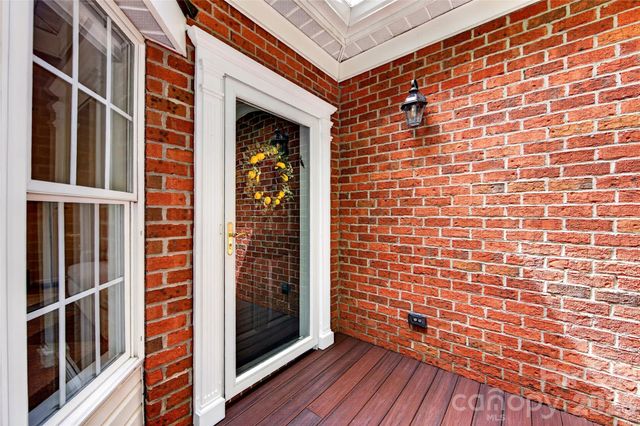 8847 Grand Oak Drive, Charlotte, NC 28277